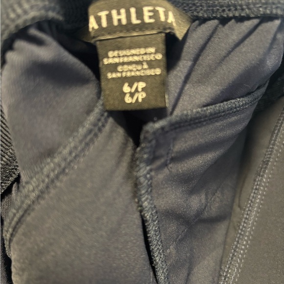 Athleta light weight pants 6P - Picture 4 of 5